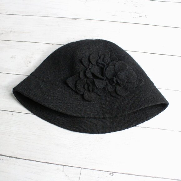 August Vintage Women's Wool Cloche Bucket Hat Black - Picture 1 of 5